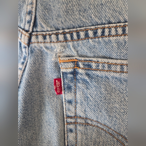Vintage Levi's Denim Cut Off Jean Shorts - Picture 5 of 5